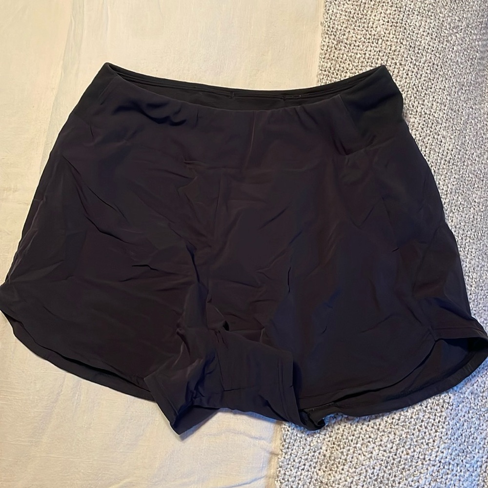 Nike women’s running shorts